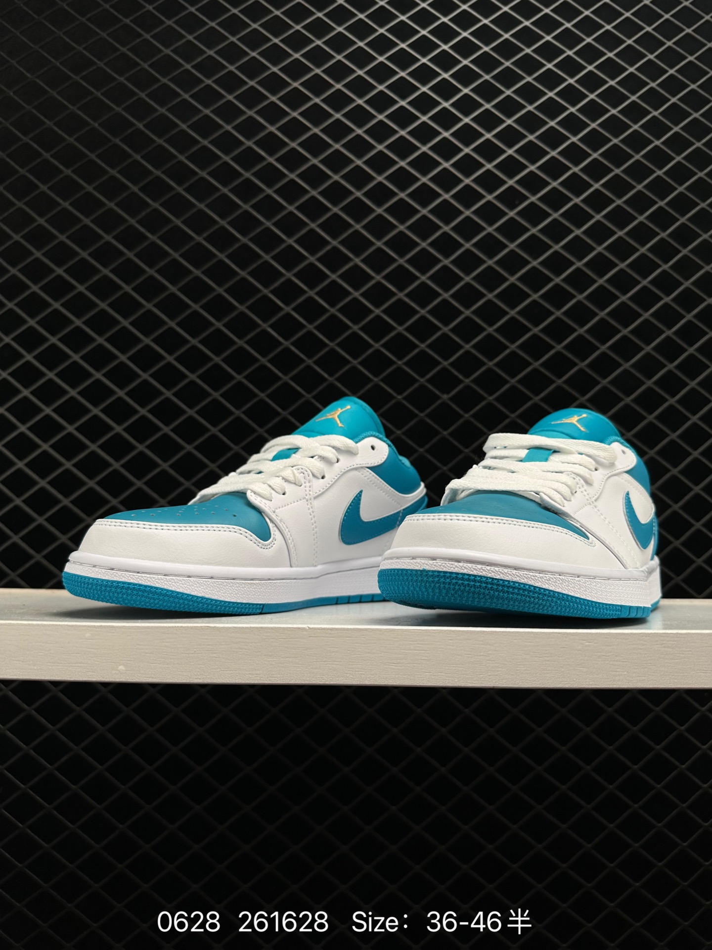 Air Jordan 1 Low “Aquatone”